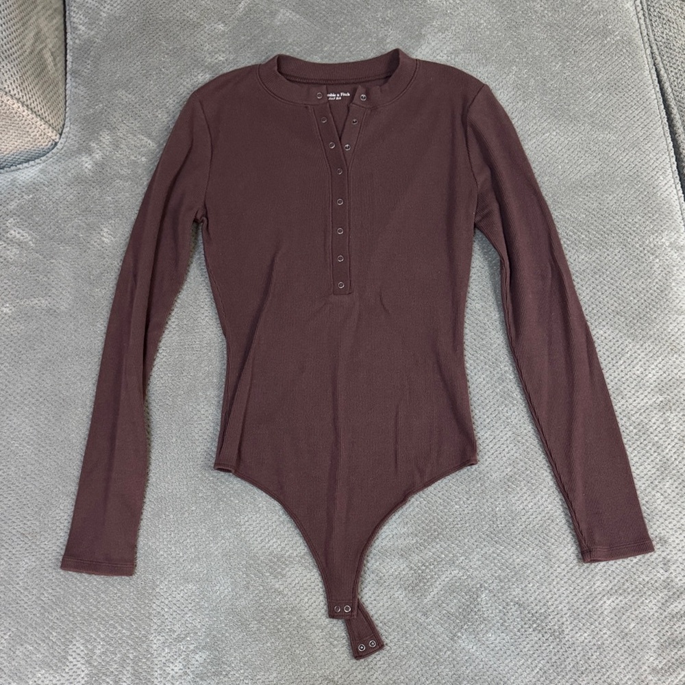 Abercrombie & Fitch Maroon Ribbed Bodysuit
